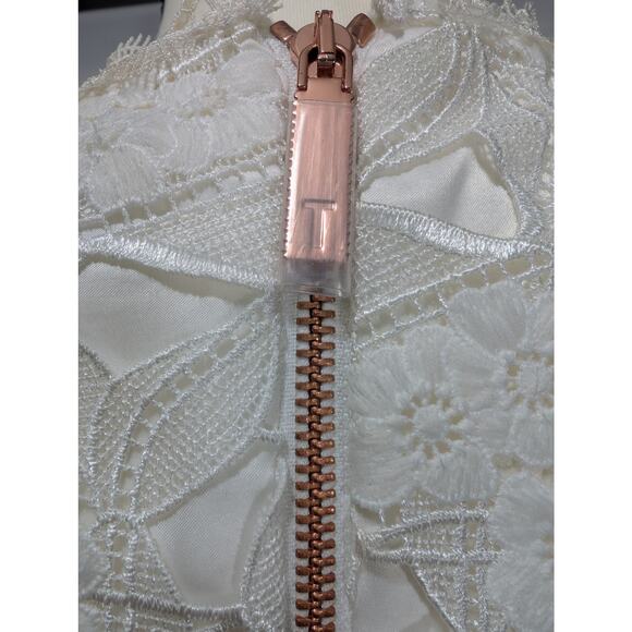 Ted Baker London Stefoni Tie the Knot Bridal Lace Pleated Dress Size 1(US 4) NWT - Picture 7 of 10